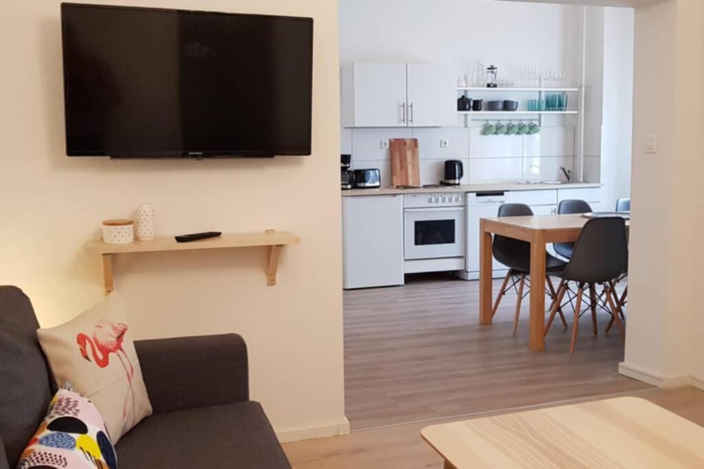 Appartamento Near Shooping Center, 6 Guests *