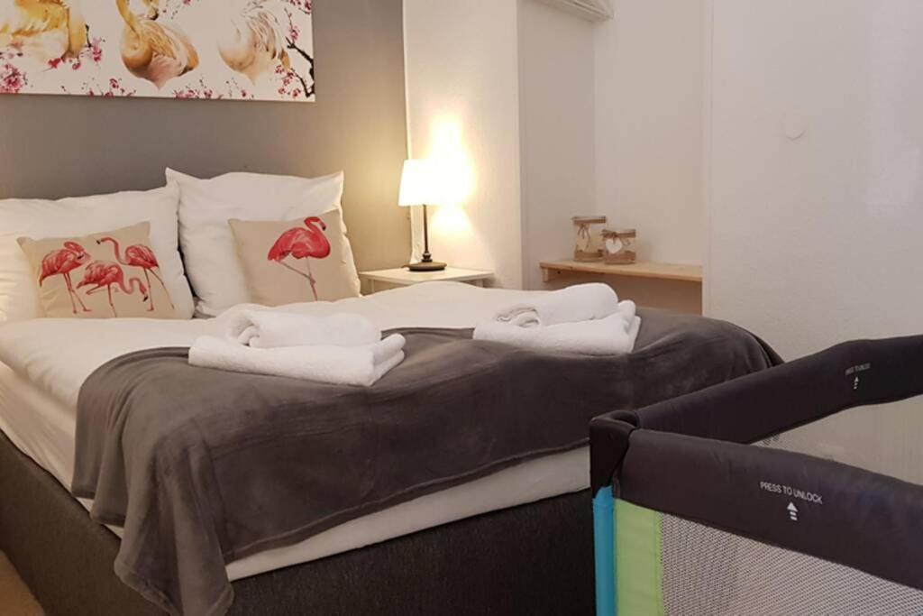 Near Shooping Center, 6 Guests Berlino
